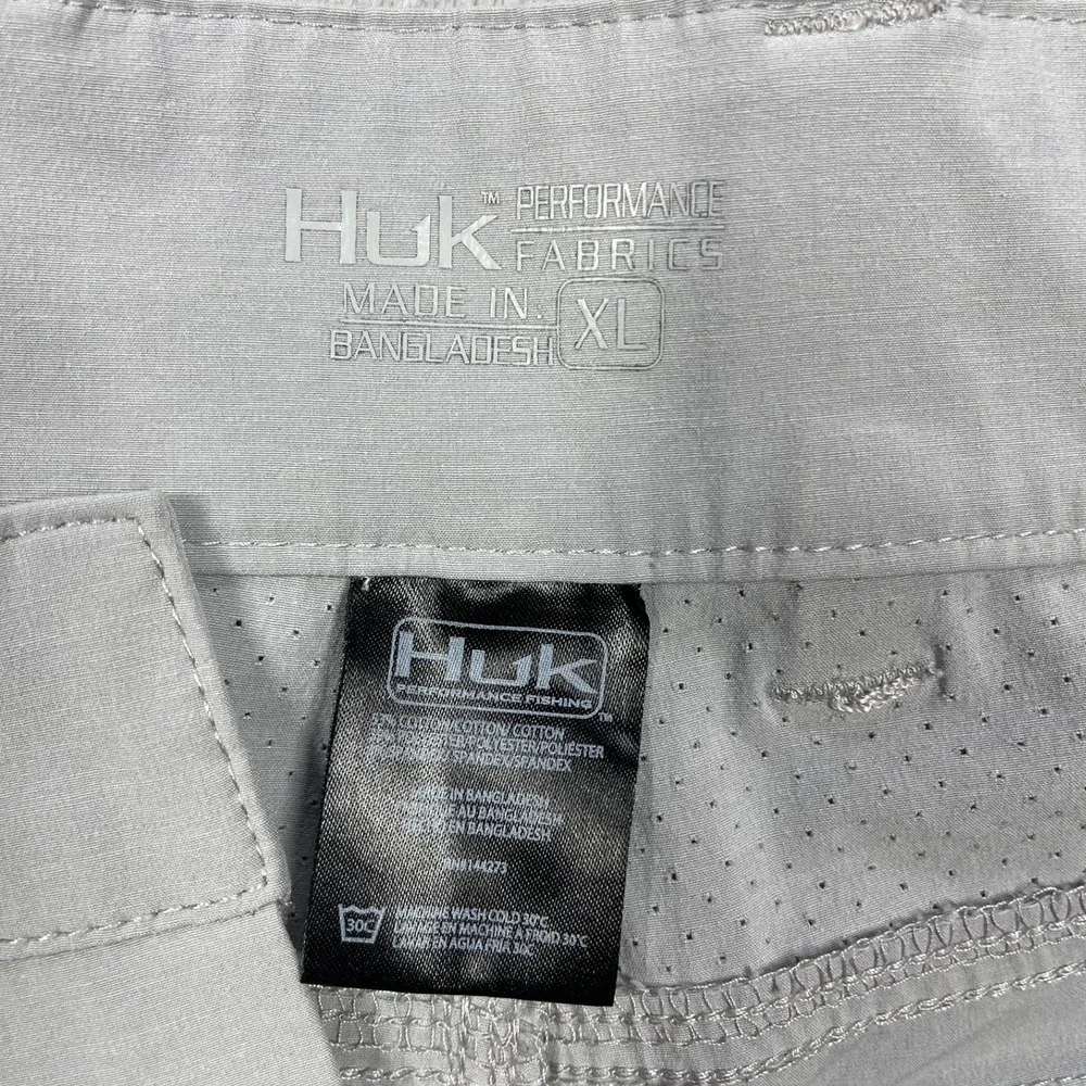 Huk Fishing Shorts Mens XL Grey Performance Utility Cargo Pocket